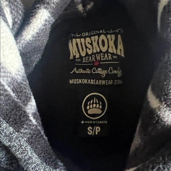 Muskoka Bear Wear - Picture 4 of 7